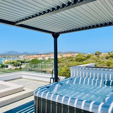 Villa Giulia Golfo Aranci Exterior foto